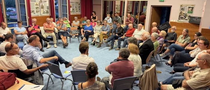 Retraites, économie et écologie : une 83e réunion publique du conseil de circonscription animée à Villechenève